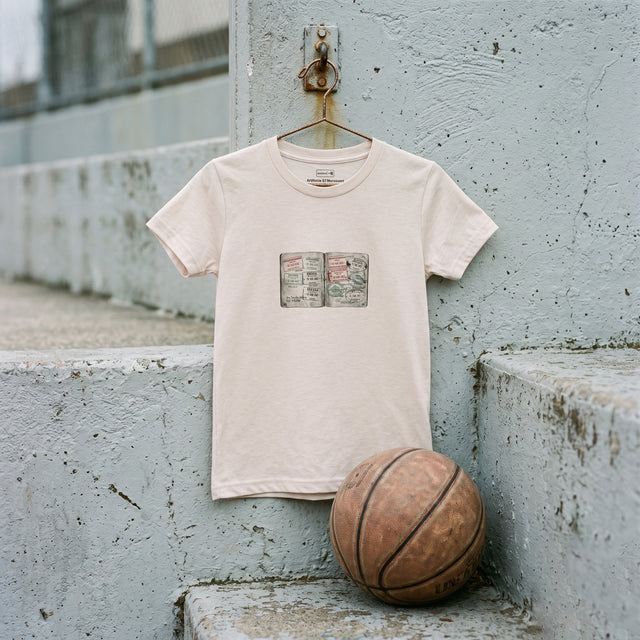 Artefacto en tránsito | Núm. 496, Camiseta juvenil