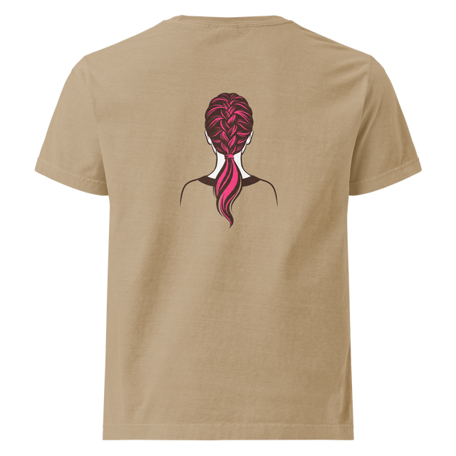 Dark brown and bright pink brush pen french braid on the back of an Oversize T-Shirt.