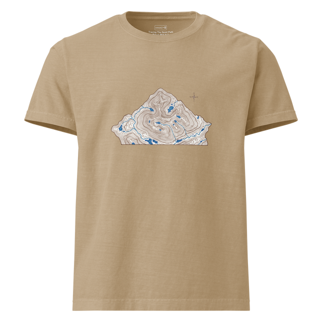 Flat topographic map of an abstract mountain in sepia and blue marker on an off-white Oversize T-Shirt.