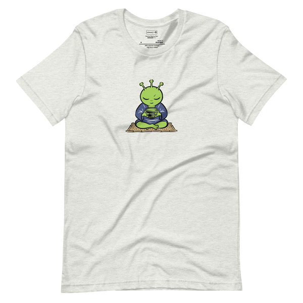 Matcha Martian No. 344 – T-Shirt – Lifestyle Video
