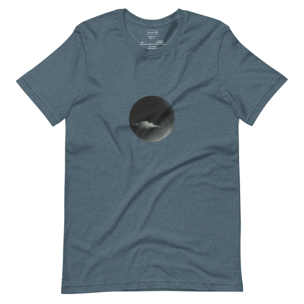 New Moon 086 – Unisex T-Shirt – London Night Lifestyle Video